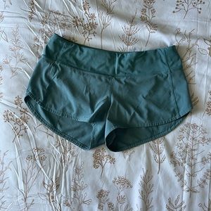 Lululemon Speed Up Low-Rise Lined Shorts 2.5”